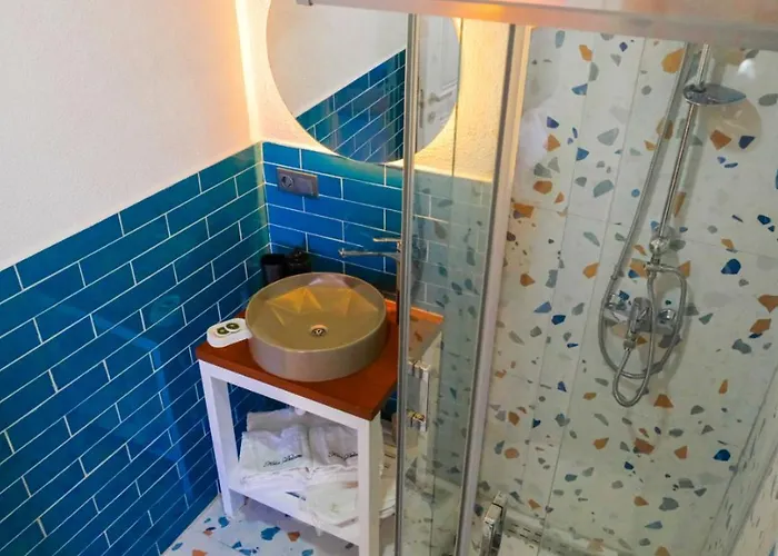 Kiva Reisdere * Çeşme